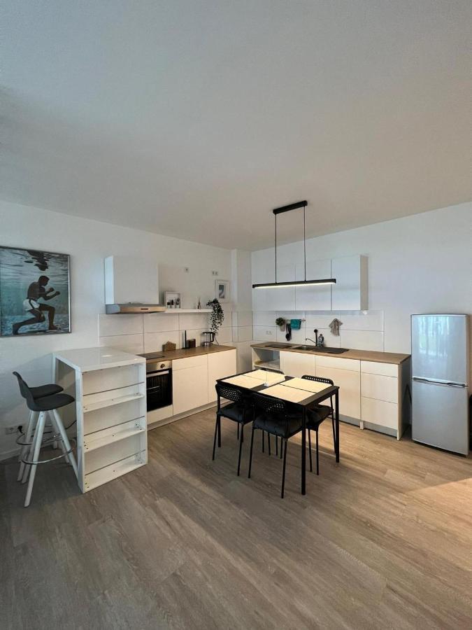 Luxurioeses Apartment Fuer 4 Personen, Neubau, Parkplatz Free ボーフム エクステリア 写真