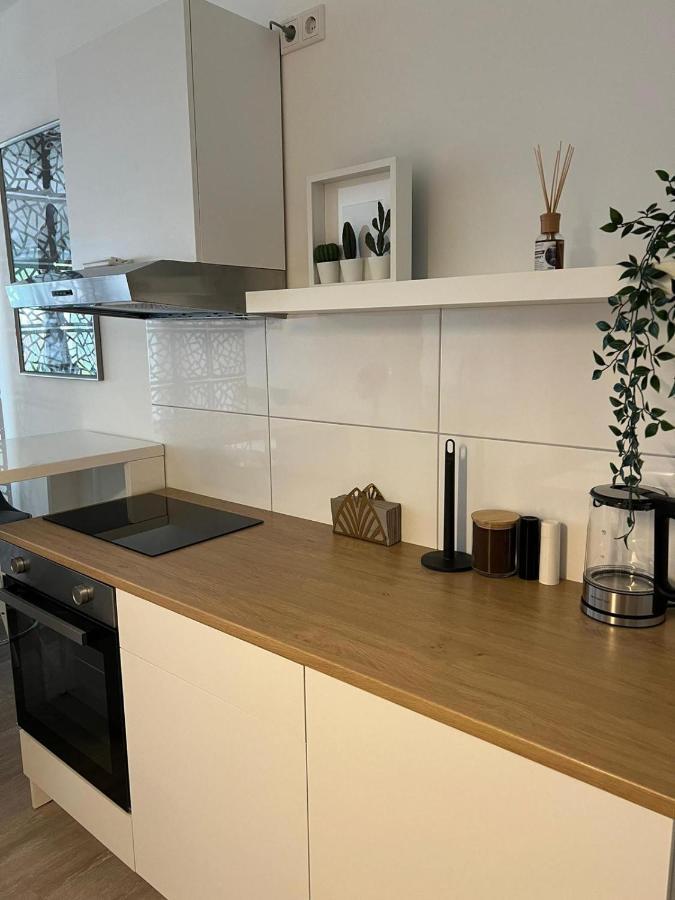 Luxurioeses Apartment Fuer 4 Personen, Neubau, Parkplatz Free ボーフム エクステリア 写真